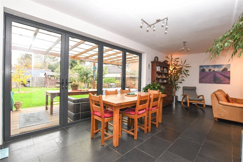 London Road, Wokingham, Berkshire, RG40