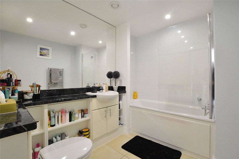 Loampit Vale, London, SE13