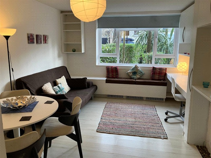 Downing House, Cambridge Gardens, London, W10