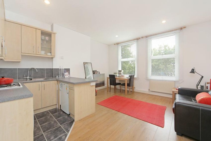 Chiswick High Road, Chiswick, London, W4