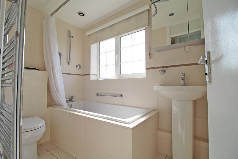 Thackers Way, Deeping St. James, Peterborough, Lincolnshire, PE6