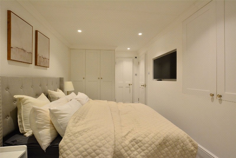 Humber Road, London, SE3