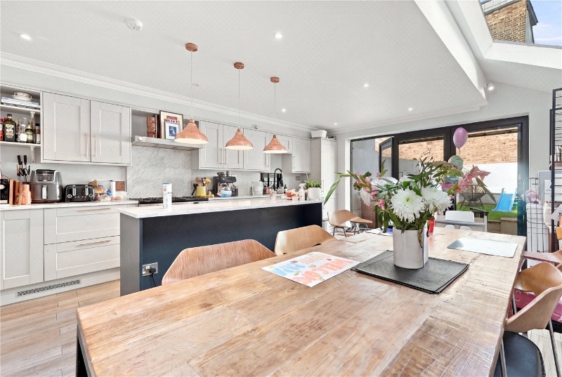Kynaston Road, London, N16