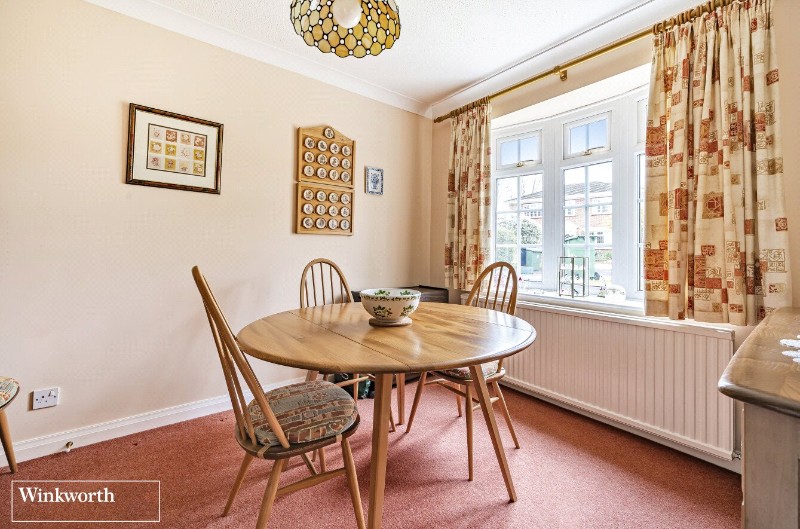 Holy Barn Close, Basingstoke, Hampshire, RG22