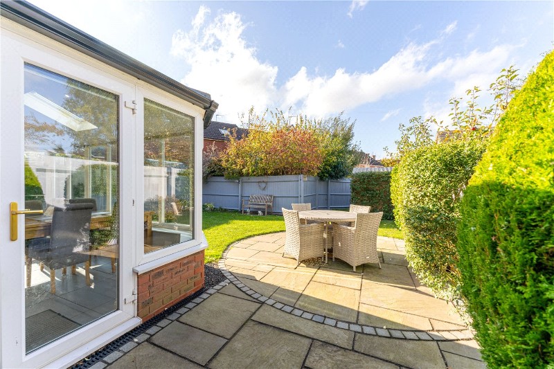 Faulconbridge Way, Heathcote, Warwick, Warwickshire, CV34