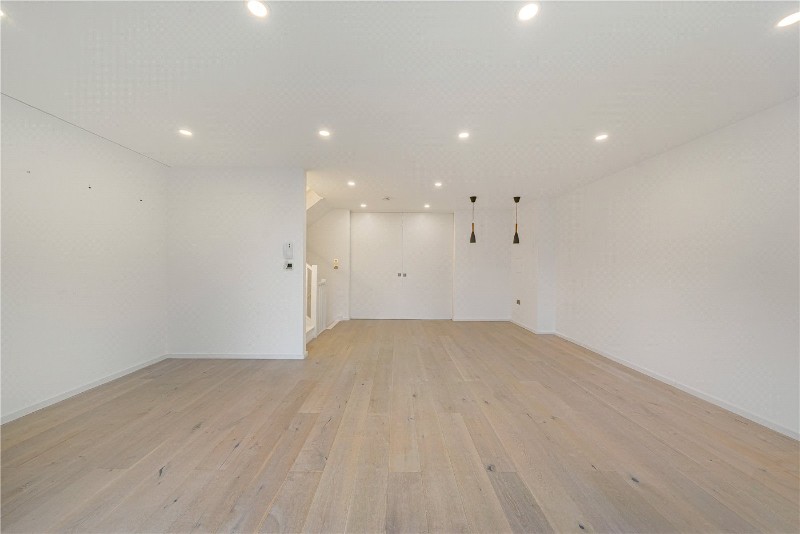 Rotherhithe Street, London, SE16