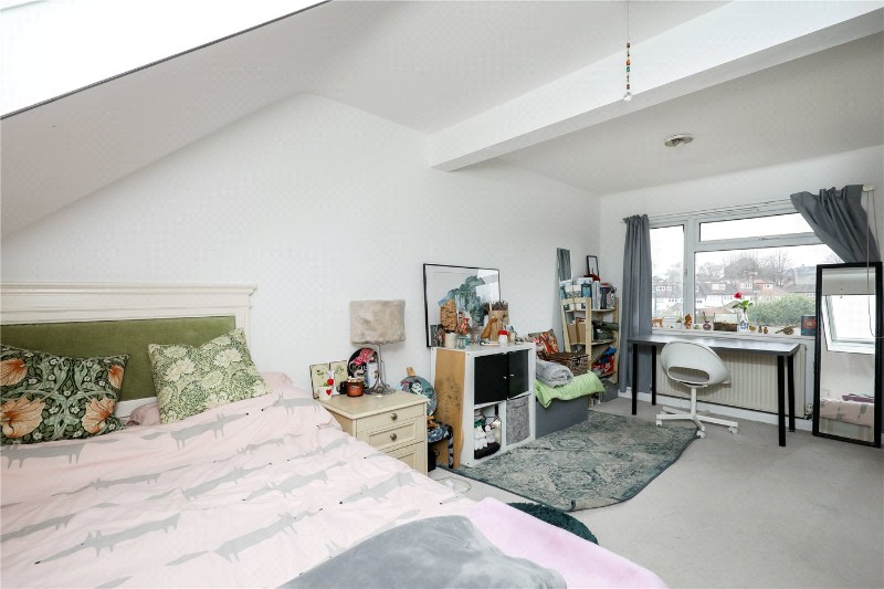 Princes Avenue, London, W3