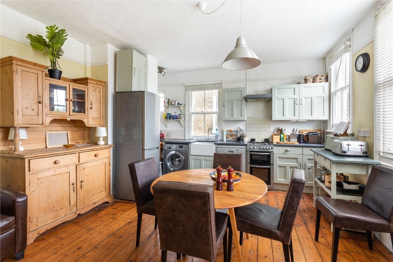Salterford Road, London, SW17