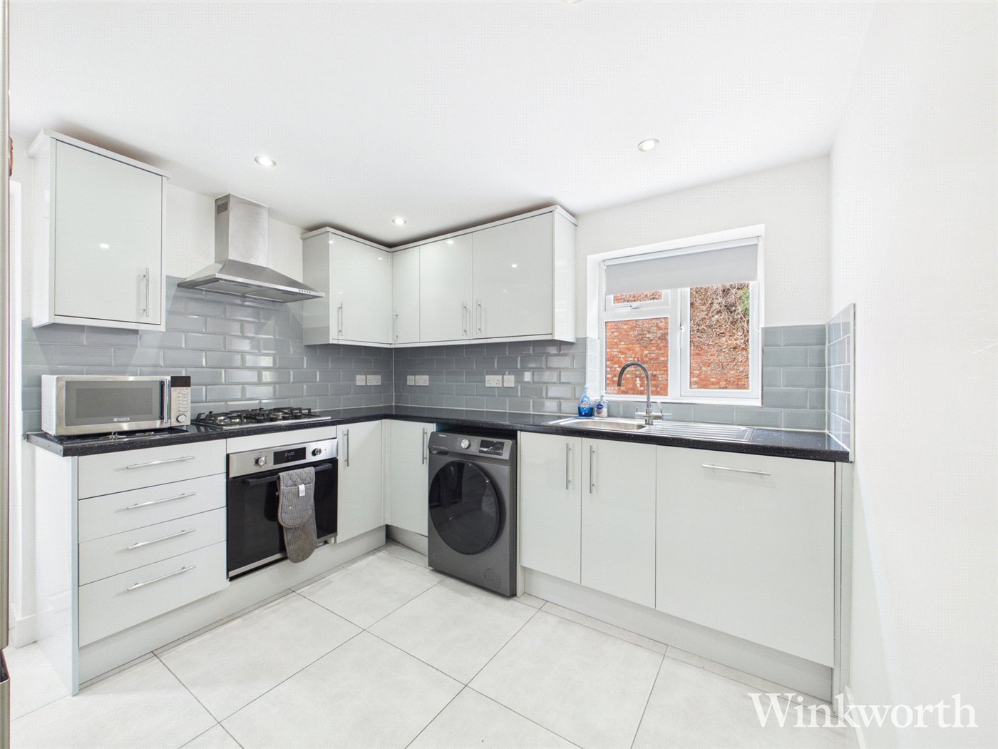 Coldershaw Road, London, W13