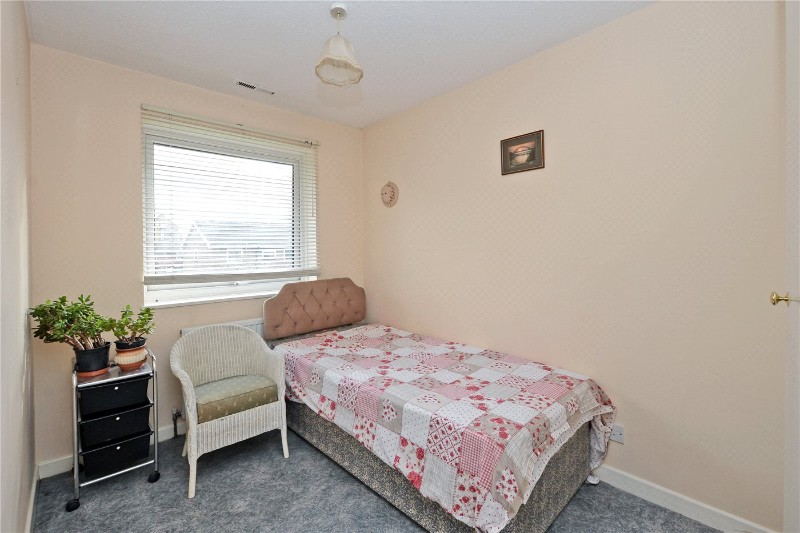 Handside Close, Worcester Park, Surrey, KT4