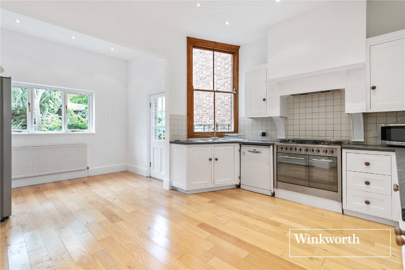 Church Crescent, Finchley, London, N3