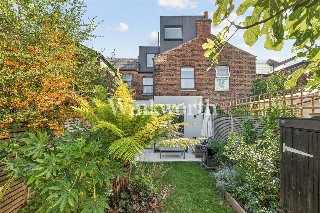 Morrison Avenue, London, N17
