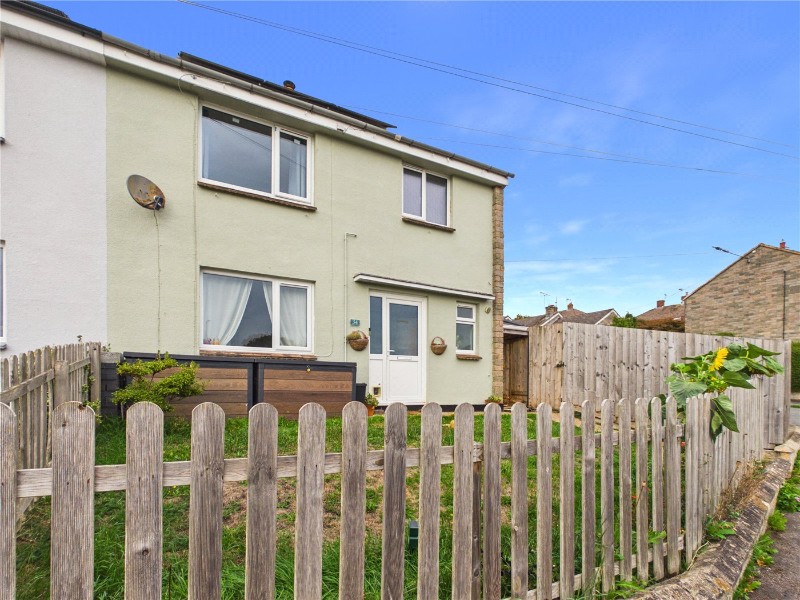 Godfreys Gardens, Bow, Crediton, Devon, EX17