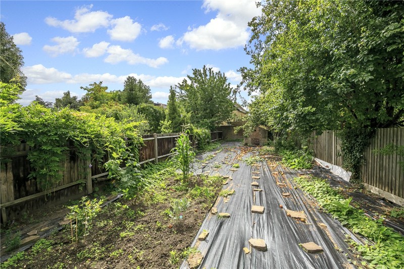 Old Deer Park Gardens, Richmond, TW9