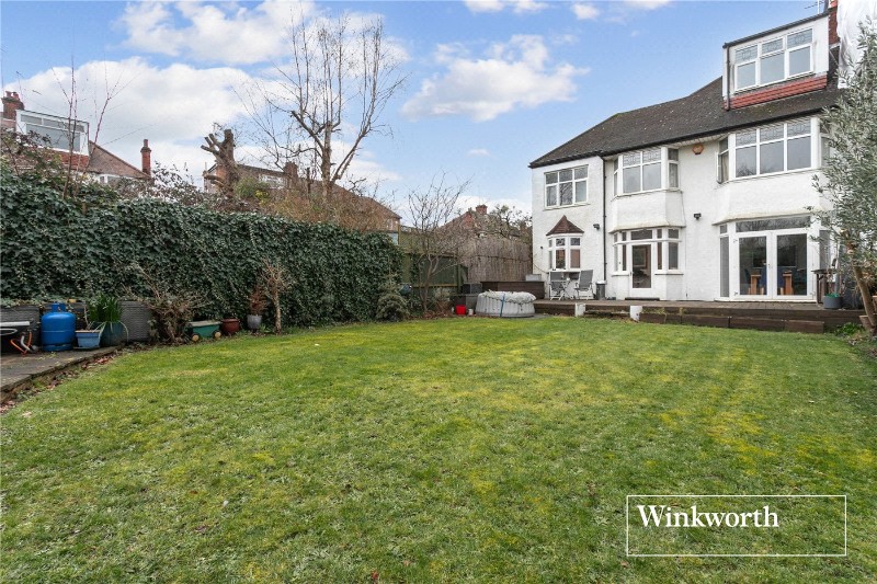 Claremont Park, Finchley, London, N3