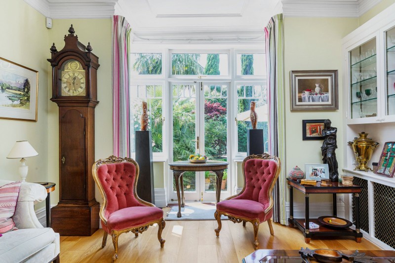 Nassau Road, Barnes, London, SW13