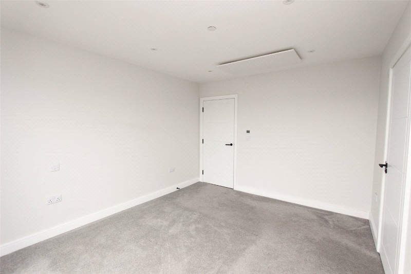 London Road, Hadleigh, Benfleet, Essex, SS7