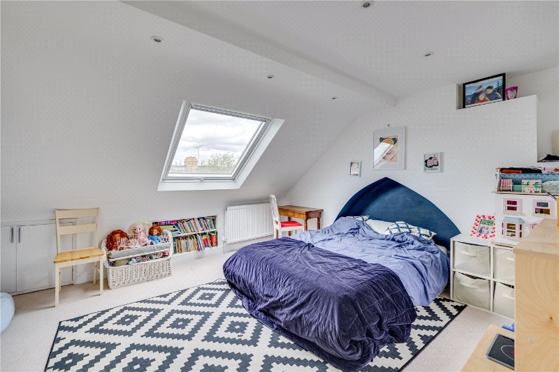 Burnthwaite Road, London, SW6