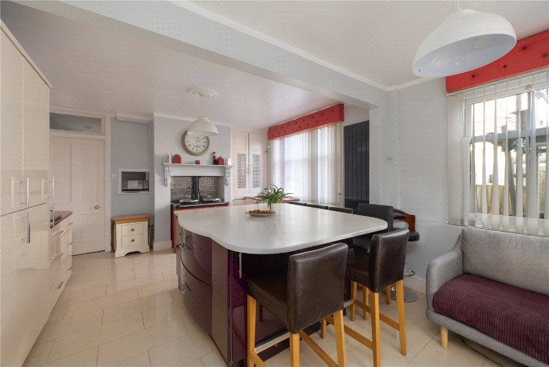 Jemmett Road, Ashford, Kent, TN23