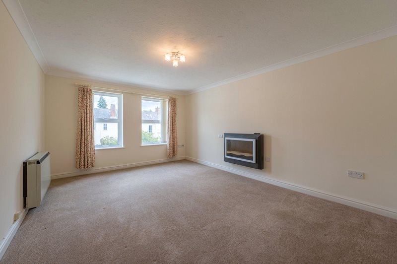 Binswood Avenue, Leamington Spa, Warwickshire, CV32