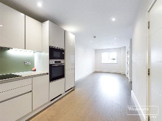 Champlain Street, Reading, Berkshire, RG2