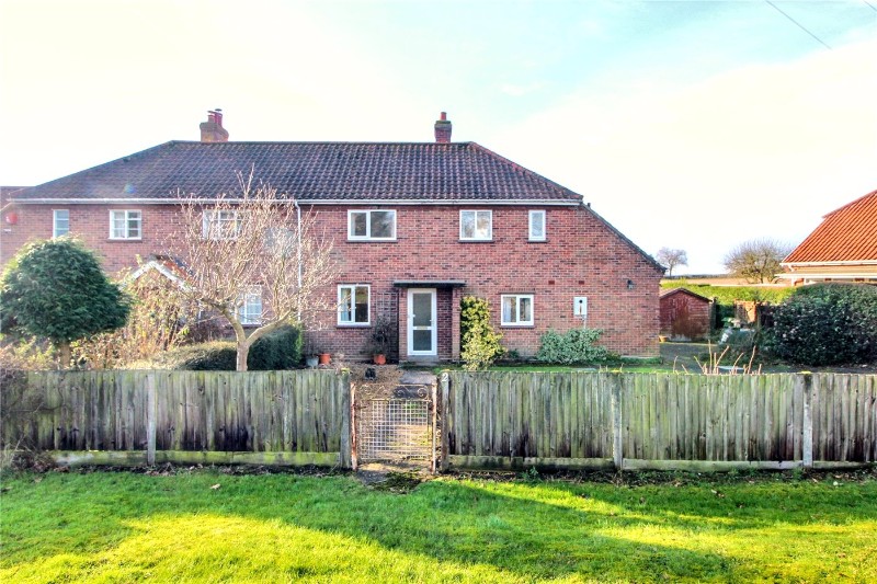 Whitefields, Norwich Road, Saxlingham Nethergate, Norwich, NR15