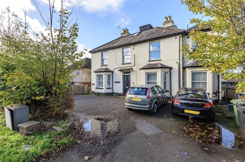Epsom Road, Epsom, Surrey, KT17
