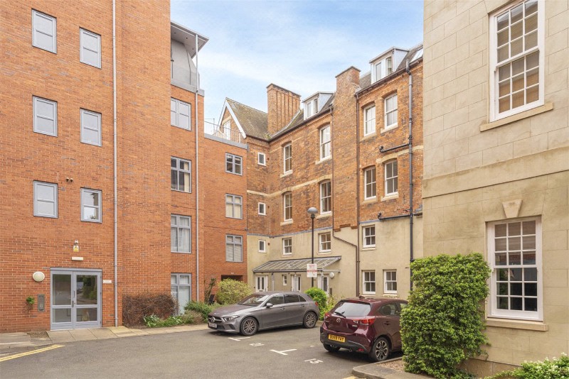 Avenue Road, Leamington Spa, Warwickshire, CV31