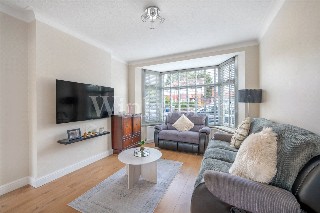 Cheviot Gardens, London, NW2
