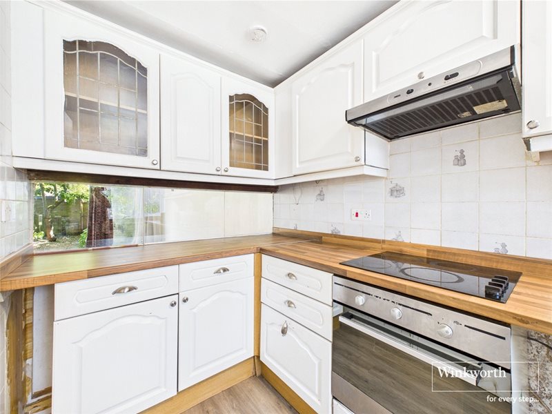 Valkyrie, Long Field, Colindale, NW9