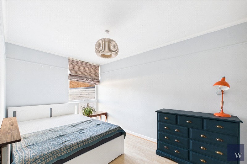 Cherry Laurel Walk, London, SW2