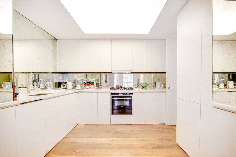 Chelsea Embankment, Chelsea, London, SW3