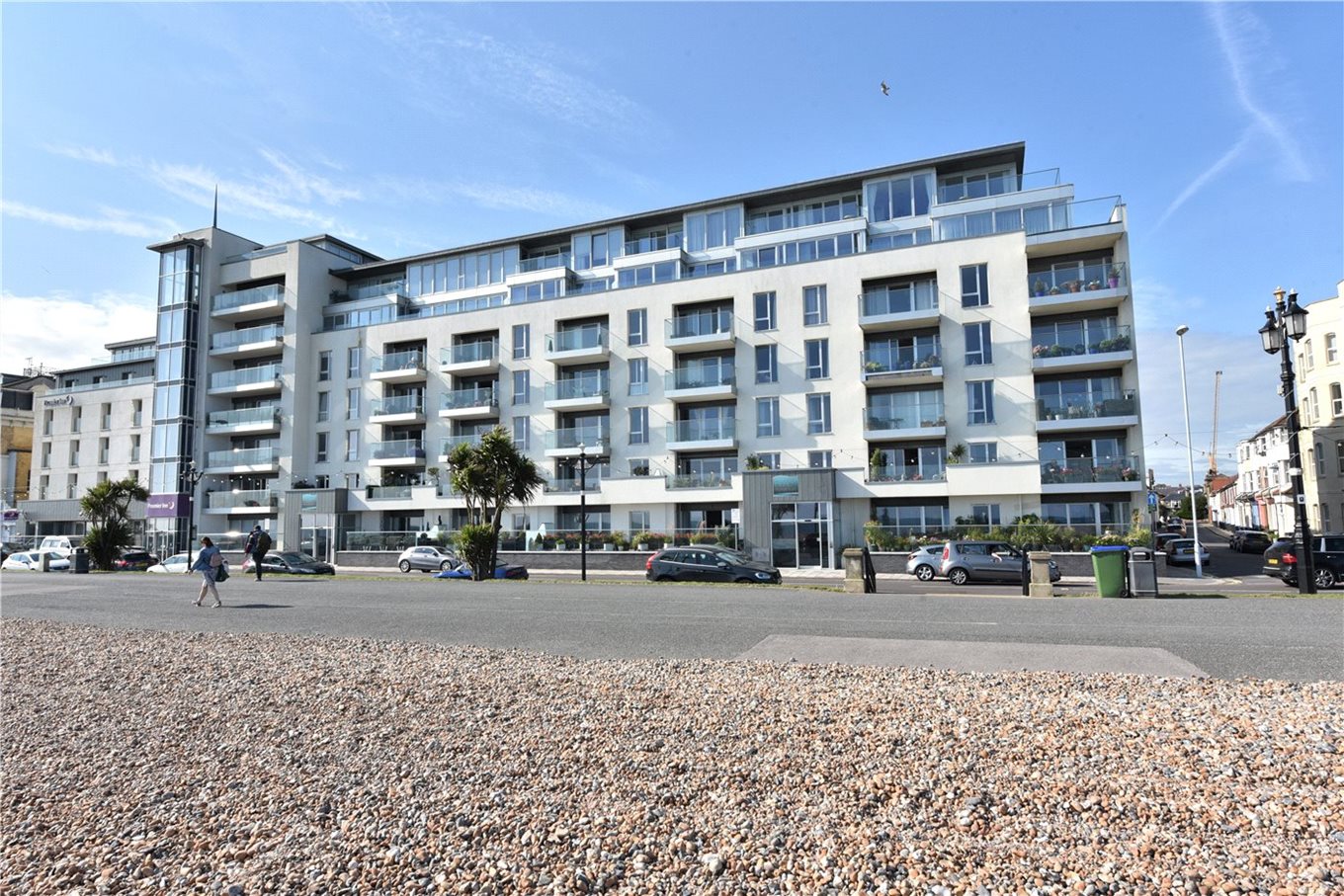 3 bedroom property for sale in Beach Residences, Marine Parade