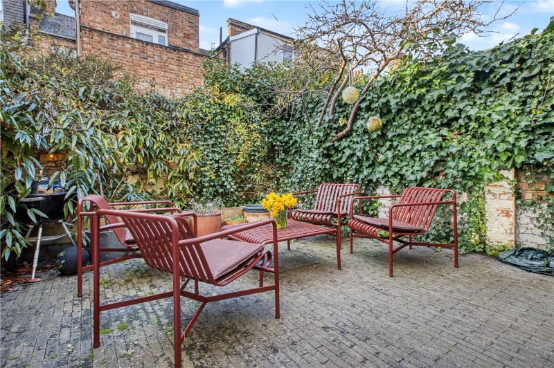 College Road, London, NW10