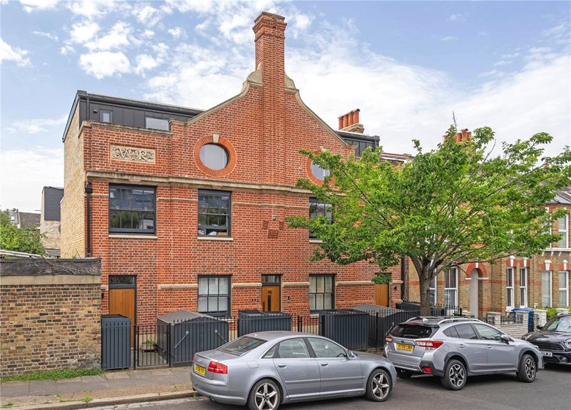 Silvester Road, East Dulwich, London, SE22