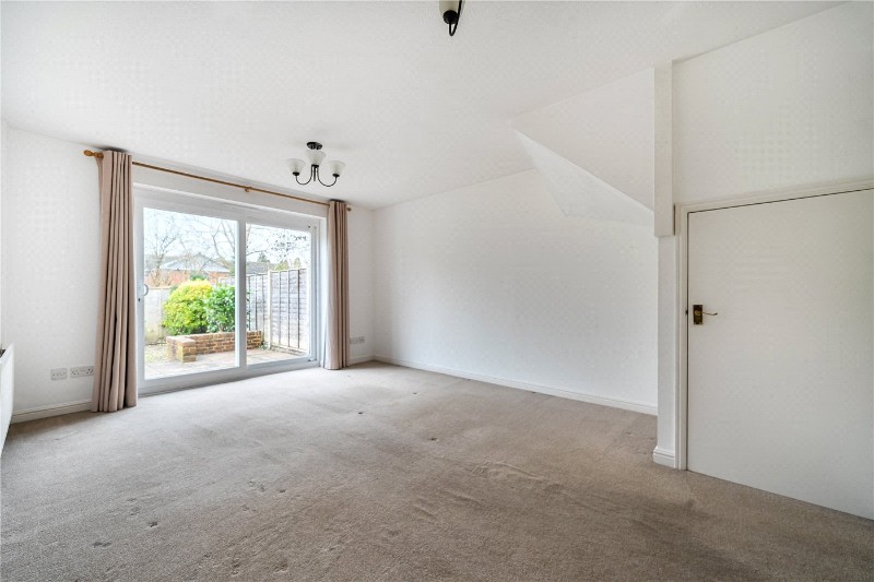 Ferns Mead, Farnham, Surrey, GU9