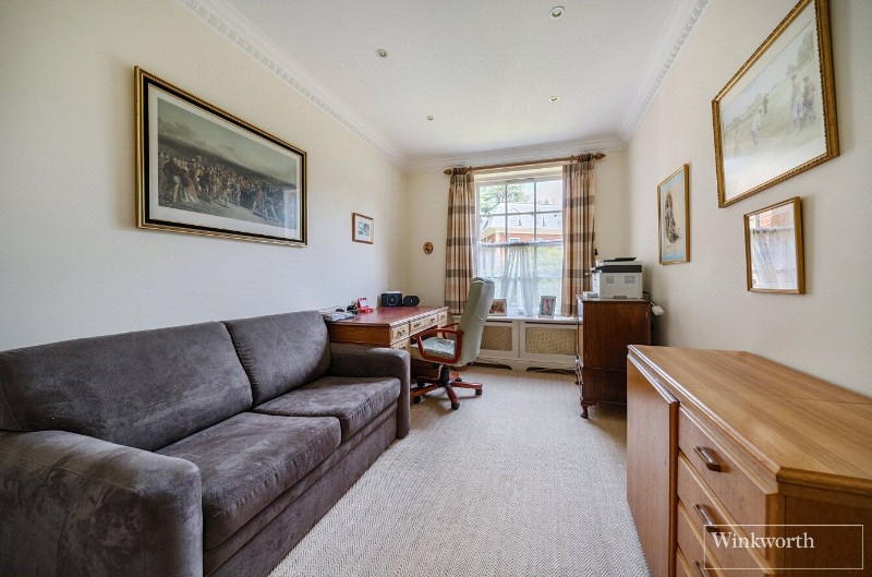 Cross Road, Sunningdale, Berkshire, SL5