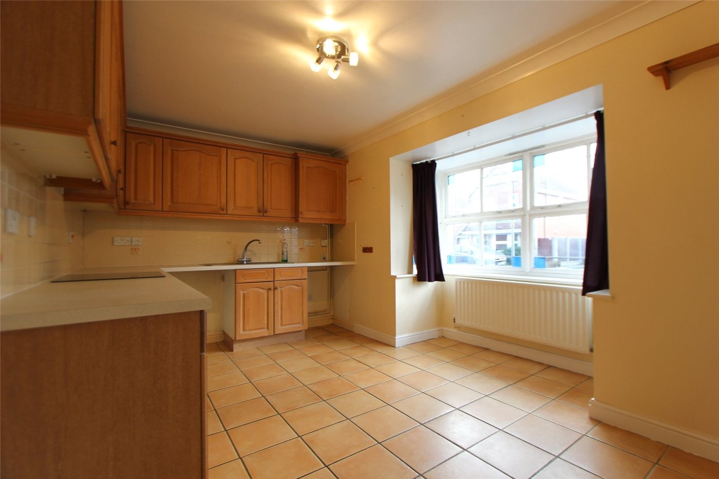 3 bedroom property to rent in Alexandra Road, Great Wakering, SouthendonSea, SS3 (Ref