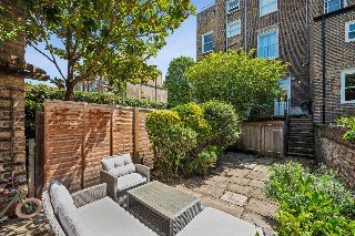 Highbury Grange, London, N5