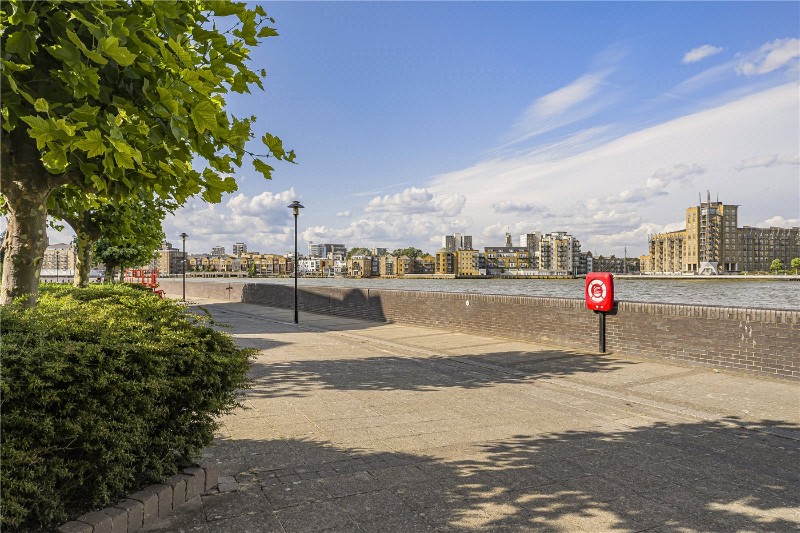 Rotherhithe Street, London, SE16