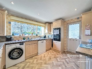 Victoria Gardens, Ferndown, Dorset, BH22