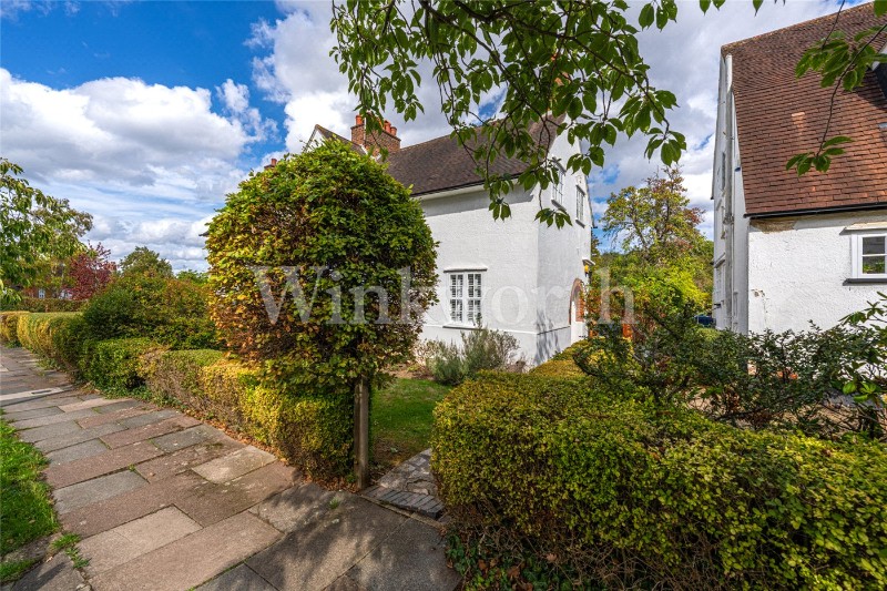 Erskine Hill, London, NW11