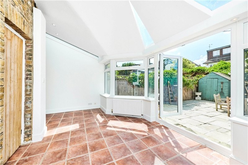 Martindale, East Sheen, London, SW14