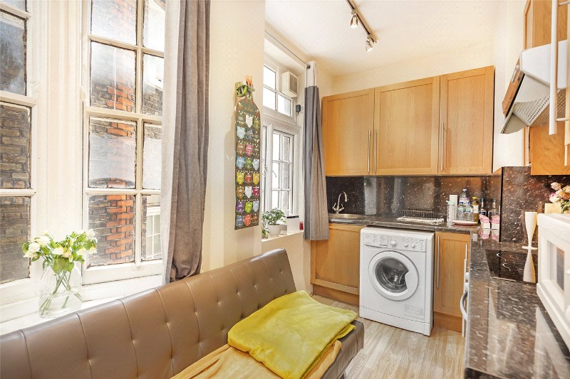 Hunter Street, London, WC1N