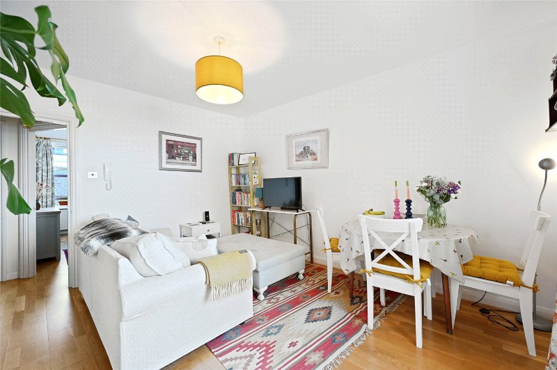 Boscombe Road, London, W12