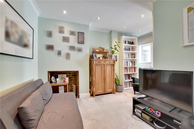 Overcliff Road, Ladywell, London, SE13