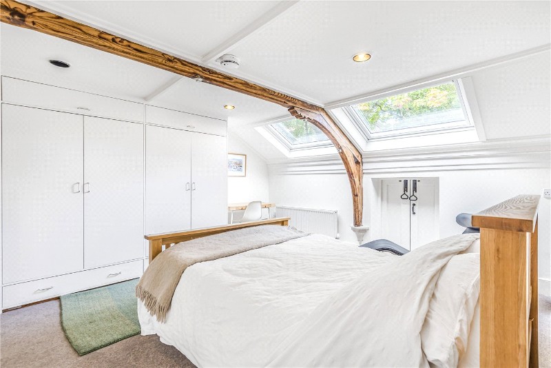 St. Thomas Street, Winchester, Hampshire, SO23