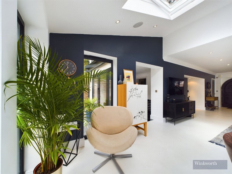Cranes Drive, Surbiton, KT5