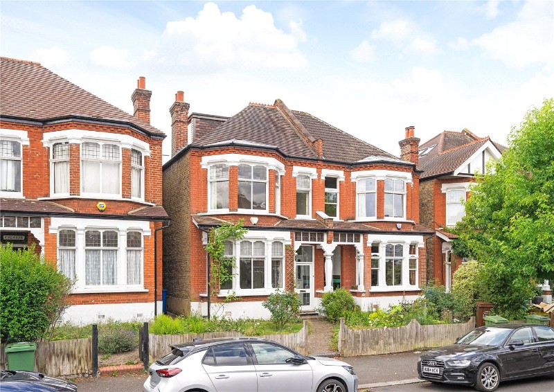 Woodwarde Road, East Dulwich, London, SE22