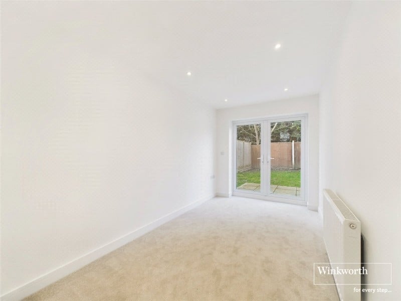Maxwelton Close, Mill Hill, NW7